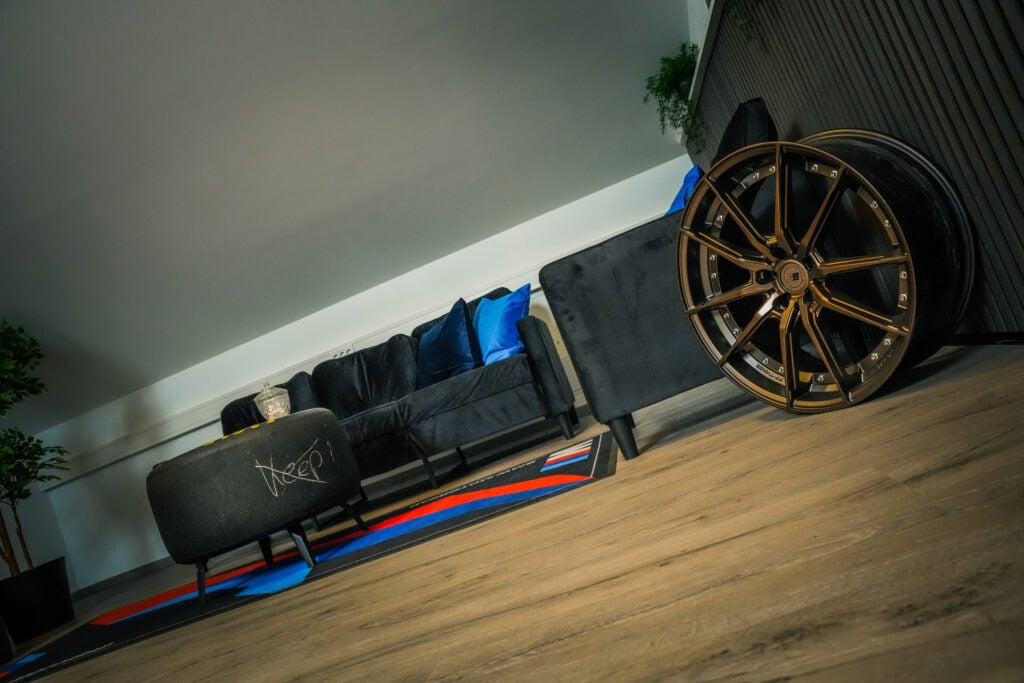 Kundenzone bei KFZ Technik Koren